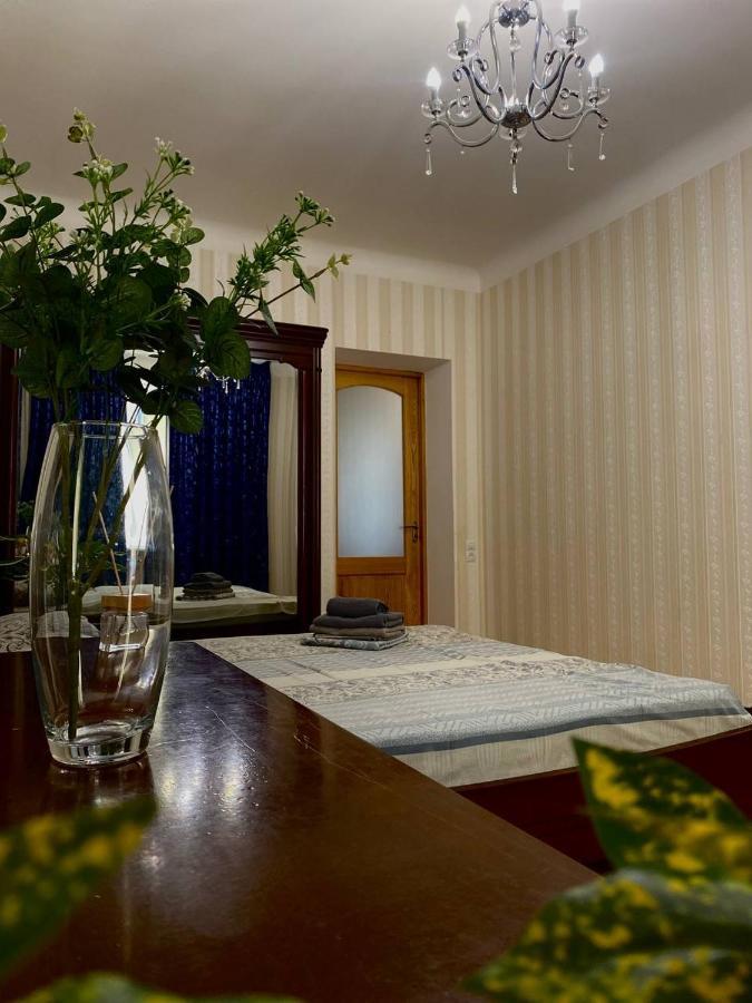 Babylon Apartments On Soborna 2Rooms Riwne Exterior foto