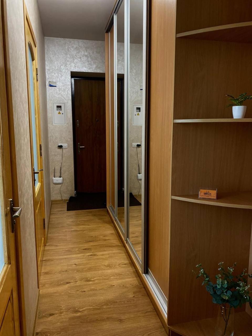 Babylon Apartments On Soborna 2Rooms Riwne Exterior foto